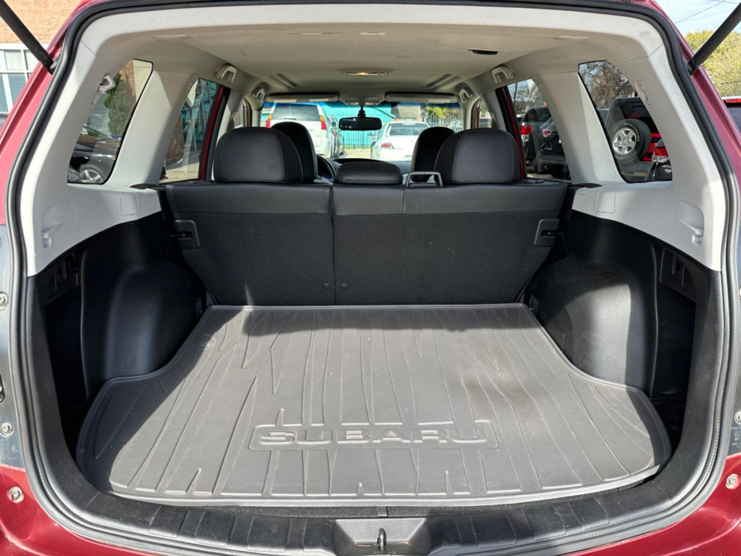 2009 Red /Black Subaru Forester X Limited (JF2SH64619H) with an 2.5 engine, Automatic transmission, located at 1501 West 15th St., Houston, 77008, (713) 869-2925, 29.797941, -95.411789 - Photo#6